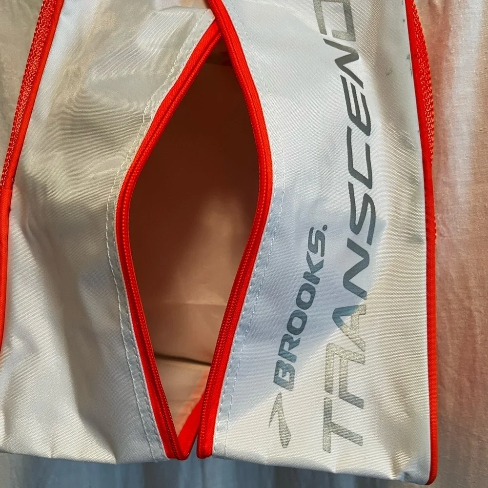 Brooks Transcend shoe bag. Like new, never used. Bright orange and white.